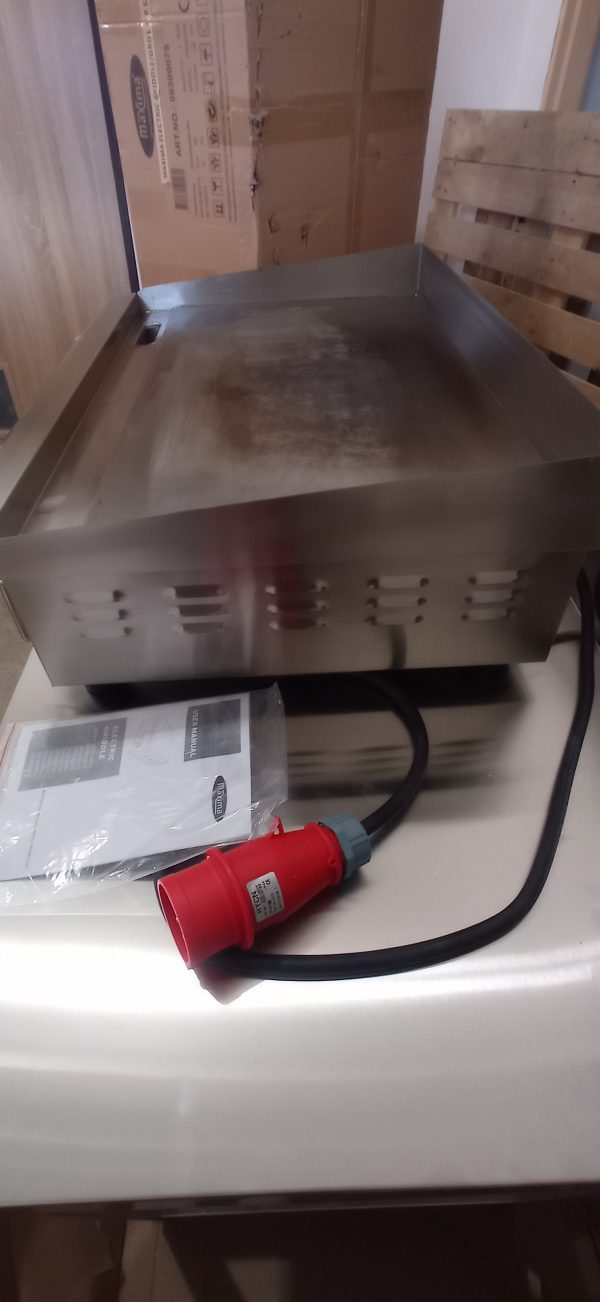 Použité- Elektrická grilovací deska – 73cm – 4,4kW – hladká | MAXIMA BIG 09300075 - Image 12