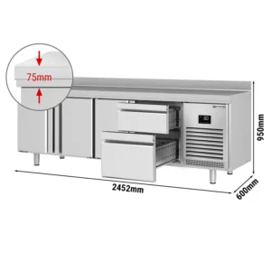 Chladící stůl PREMIUM PLUS - 2452 x 600 mm - se 3 dveřmi a 2 zásuvkami a se zadní stěnou