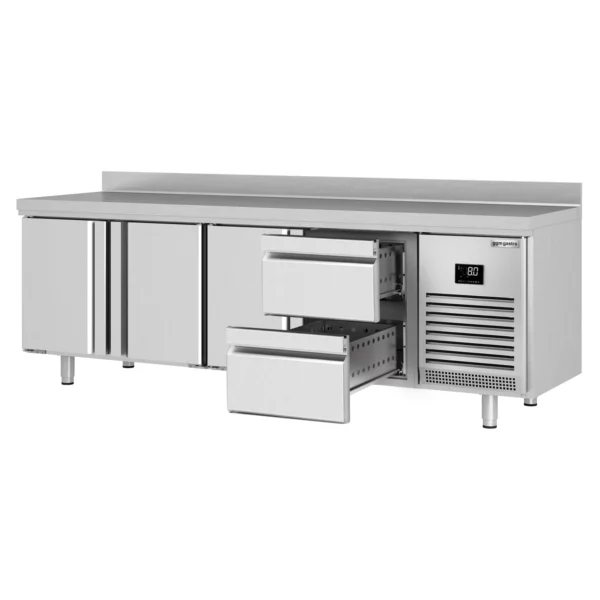 Chladící stůl PREMIUM PLUS - 2452 x 700 mm - se 3 dveřmi a 2 zásuvkami a se zadní stěnou - Image 8