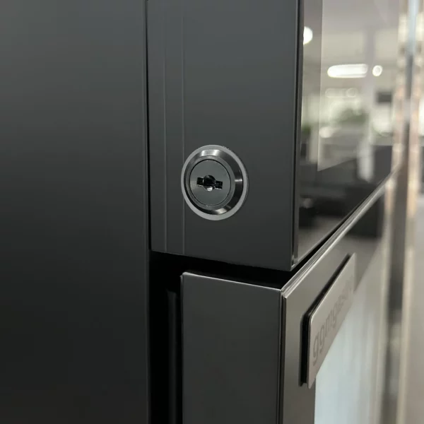 Minibar freezer - 460mm - with built-in 19tipalcový LCD displej - Image 5