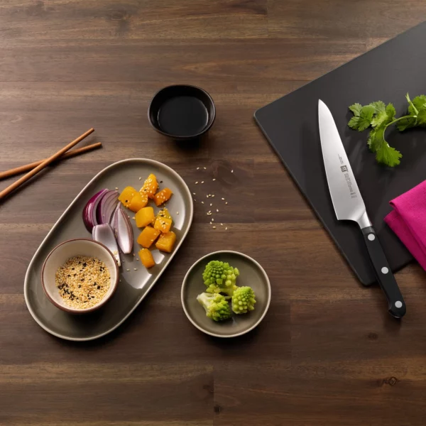 ZWILLING | PRO - Kuchařský nůž compact - čepel: 140mm - Image 6