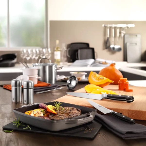 ZWILLING | PRO - Kuchařský nůž compact - čepel: 140mm - Image 8
