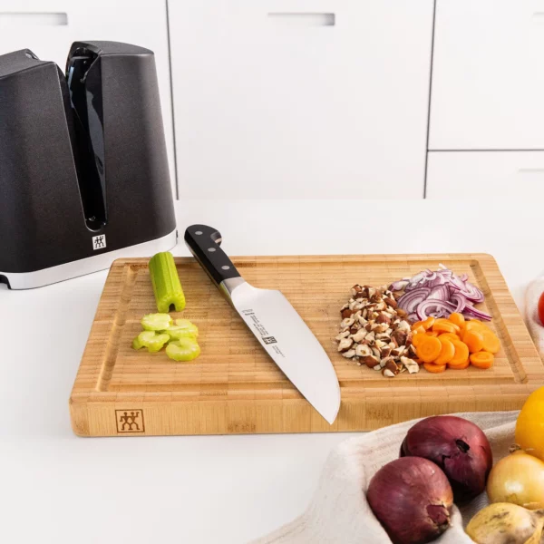 ZWILLING | PRO - Kuchařský nůž - čepel: 200mm - Image 11