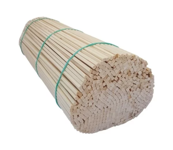 Špejle hranatá 30 cm × 4 mm dřevěná