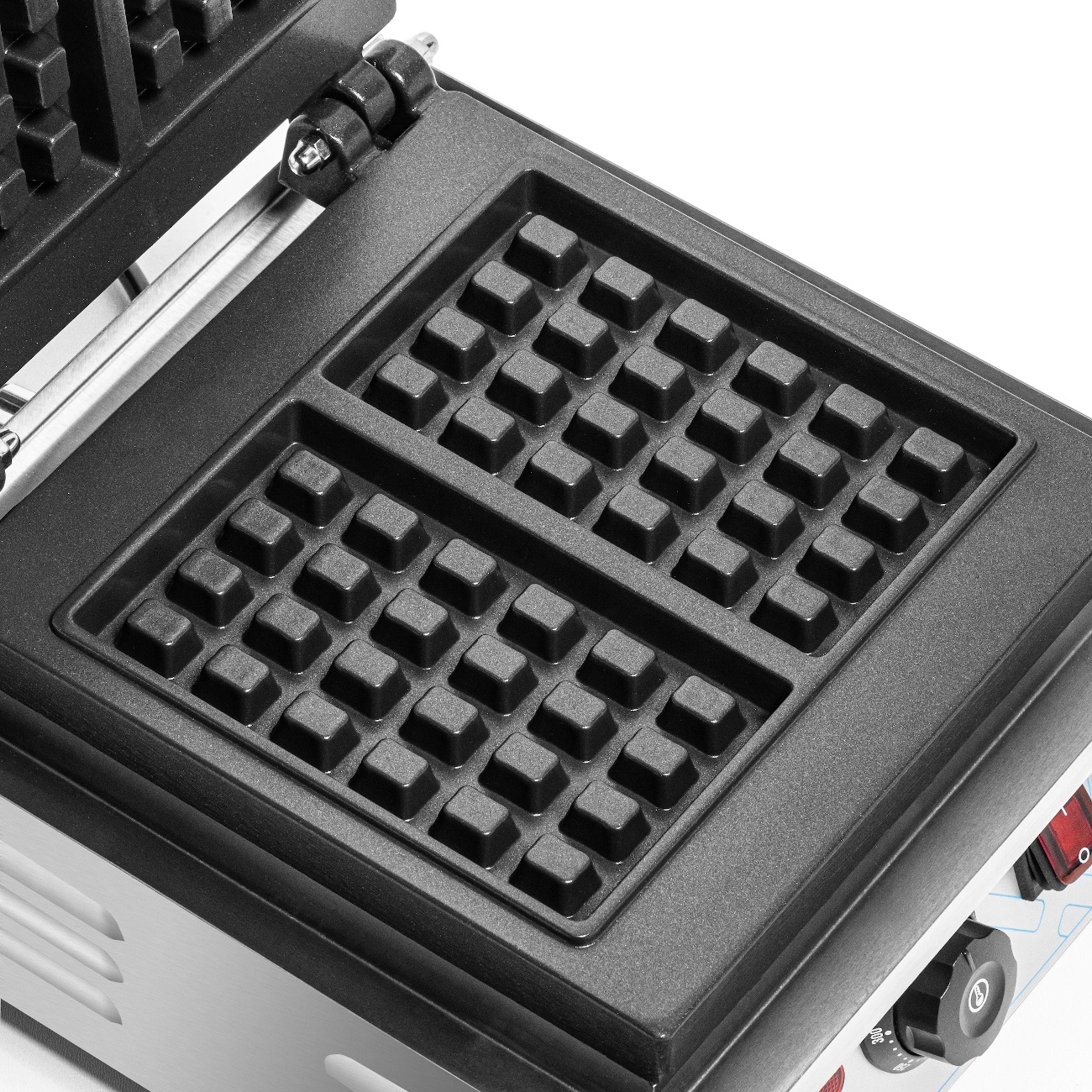 Elektrický hranatý vaflovač na 2 vafle 4x6, 1,75 kW, 230 V | FORGAST FG09713 - Obrázek 4
